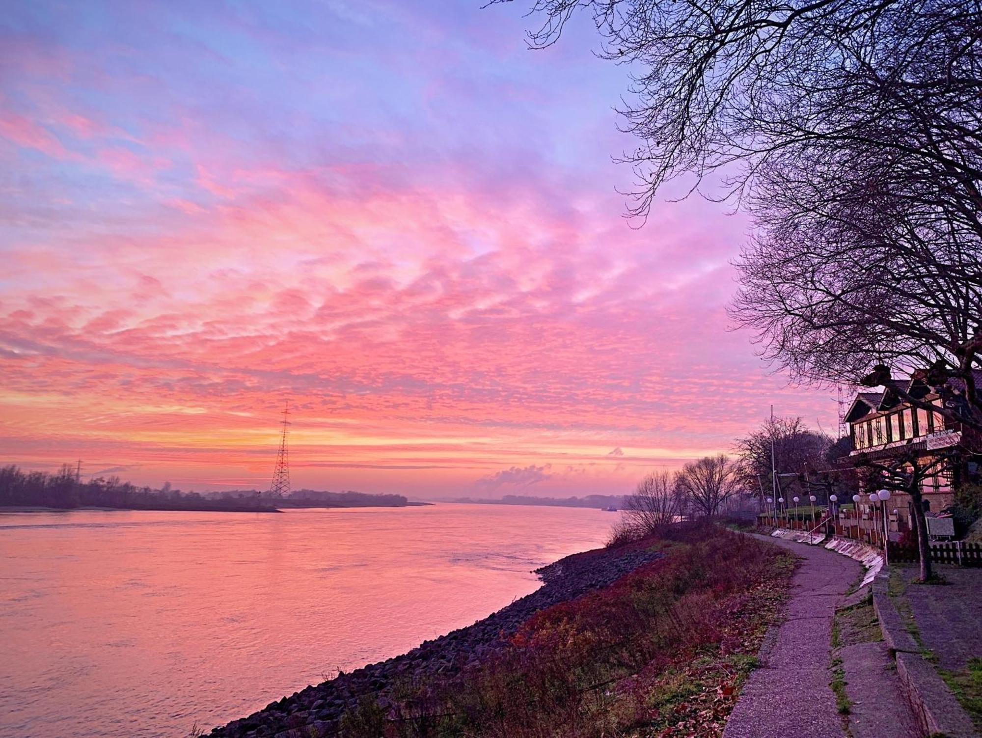 Ferienwohnung Voerde-Goetterswickerhamm-"Die Perle Am Niederrhein" Gotterswickerhamm エクステリア 写真